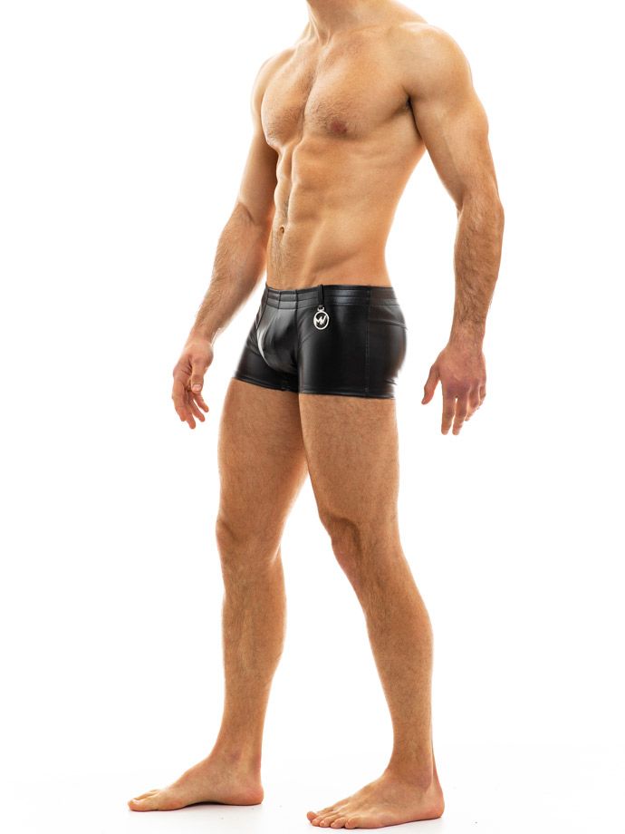 https://www.boutique-poppers.fr/shop/images/product_images/popup_images/20521-modus-vivendi-leather-boxer-black__2.jpg