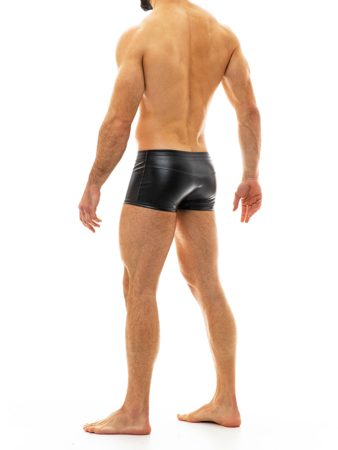 https://www.boutique-poppers.fr/shop/images/product_images/popup_images/20521-modus-vivendi-leather-boxer-black__3.jpg