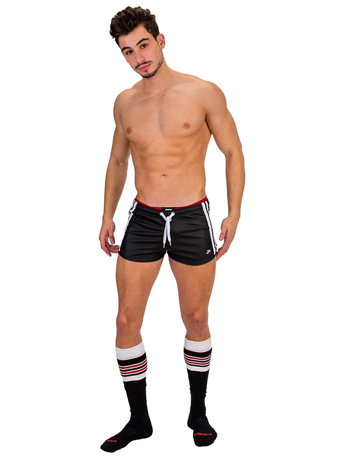 https://www.boutique-poppers.fr/shop/images/product_images/popup_images/91304-short-byron-laboratory-black-white-barcode-berlin__3.jpg