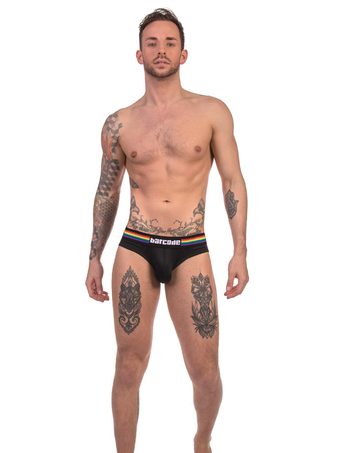 https://www.boutique-poppers.fr/shop/images/product_images/popup_images/barcode-berlin-pride-brief-black__1.jpg