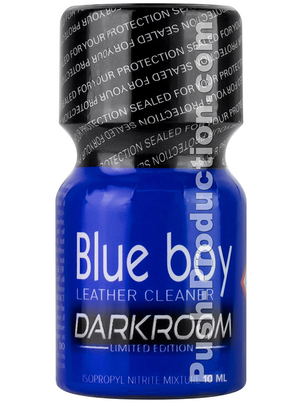 https://www.boutique-poppers.fr/shop/images/product_images/popup_images/blue-boy-darkroom-limited-edition-small-bottle.jpg