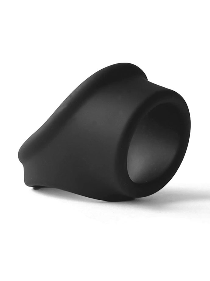 https://www.boutique-poppers.fr/shop/images/product_images/popup_images/brutus-cock-hugger-super-soft-liquid-silicone-cocksling__1.jpg