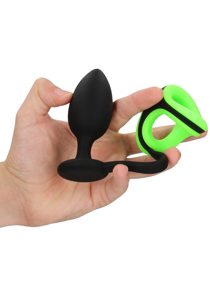 https://www.boutique-poppers.fr/shop/images/product_images/popup_images/ouch-buttplug-cockring-ballstrap-glow-in-the-dark__4.jpg