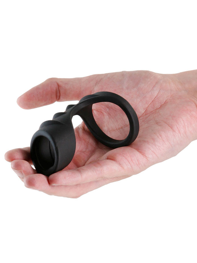 https://www.boutique-poppers.fr/shop/images/product_images/popup_images/renegade-bolster-penis-harness__1.jpg