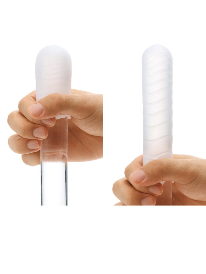 https://www.boutique-poppers.fr/shop/images/product_images/popup_images/tenga-pocket-masturbator-click-ball__1.jpg